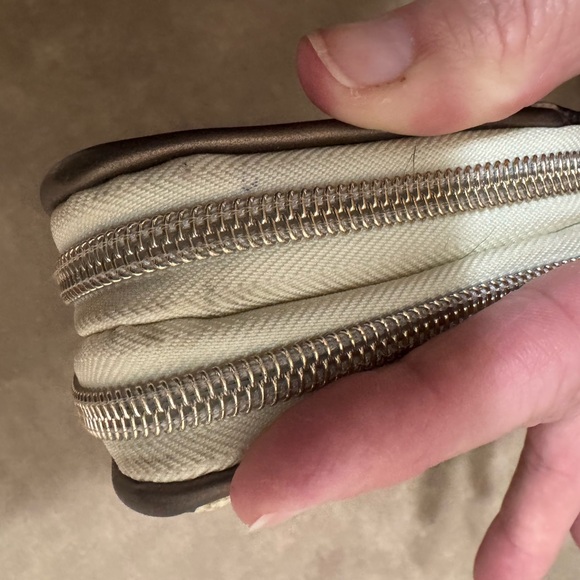 Sakroots Colorful Patterned Wallet - Picture 6 of 7